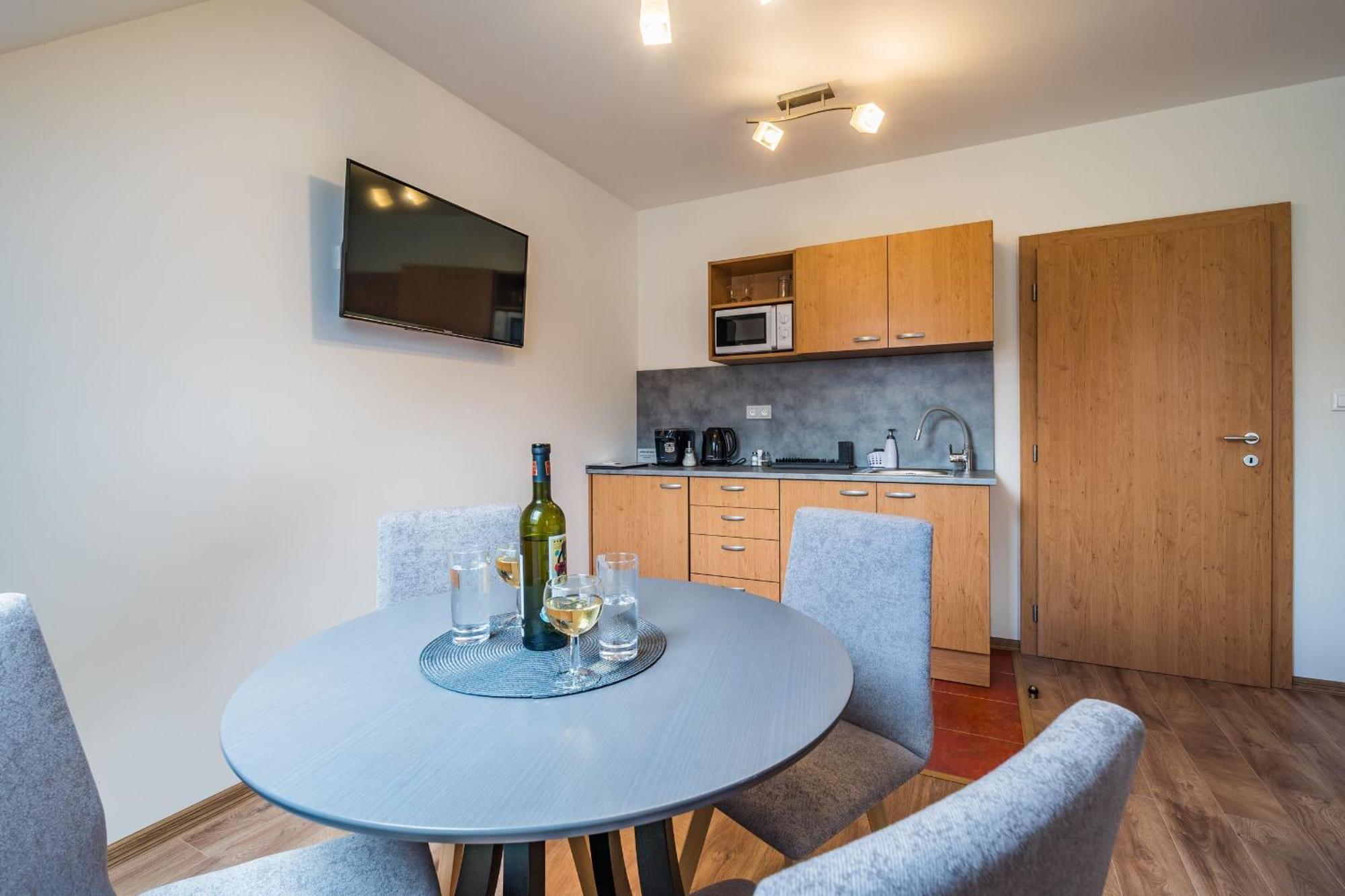 Apartman Solaris Kyjov  Eksteriør bilde